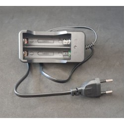 Зарядний пристрій для акумуляторних батарей 18650, 2 слоти